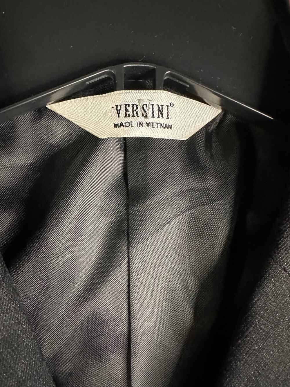 Versini Men's Black 3 button blazer 38 regular 100% wool